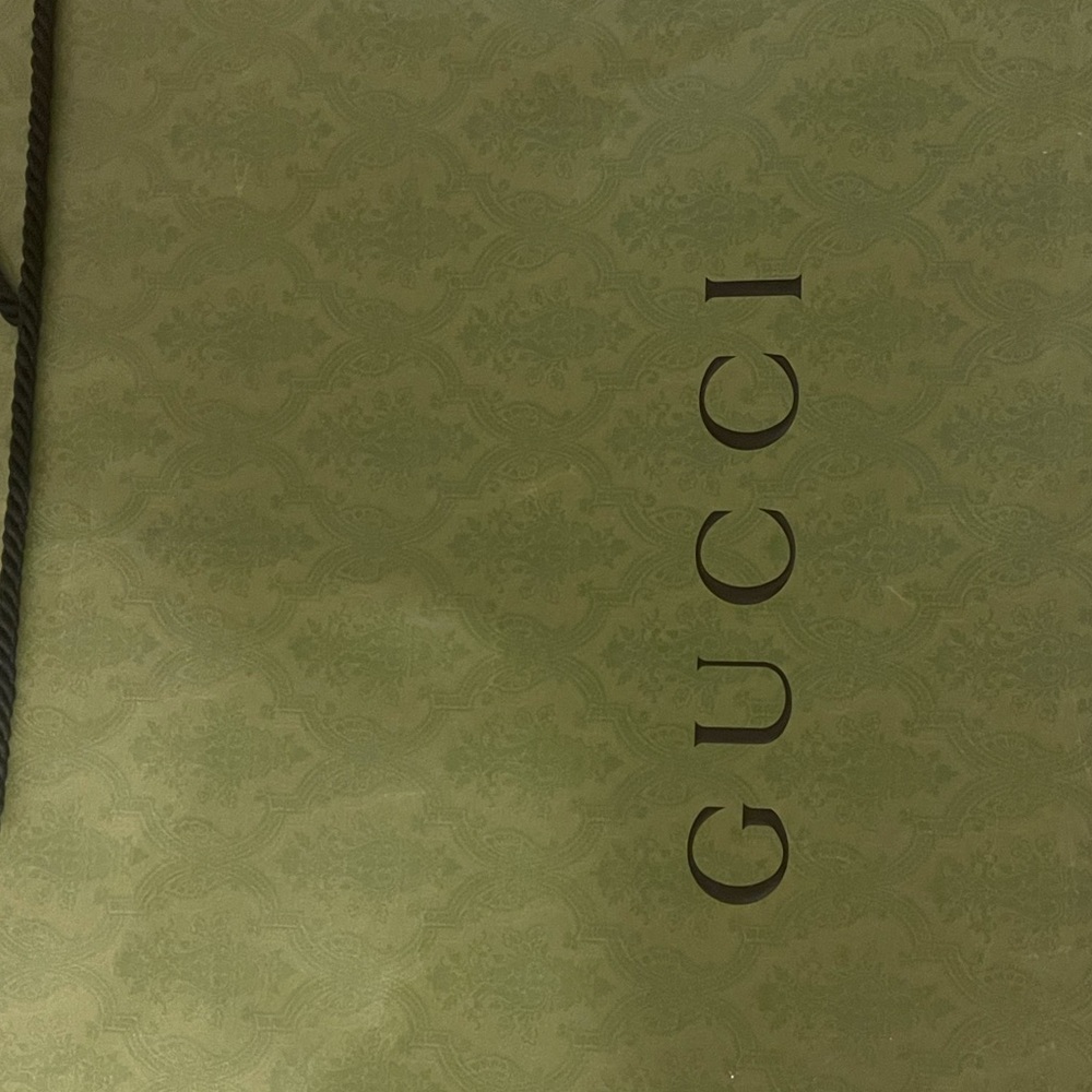 Gucci shopping bag; 2021 edition